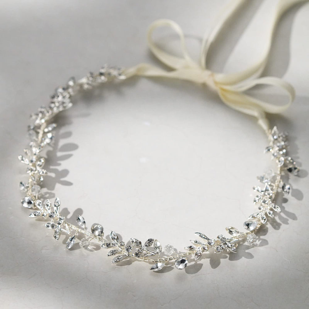 SWEETV bridal headband arrives gift-wrapped for a ready-to-gift moment