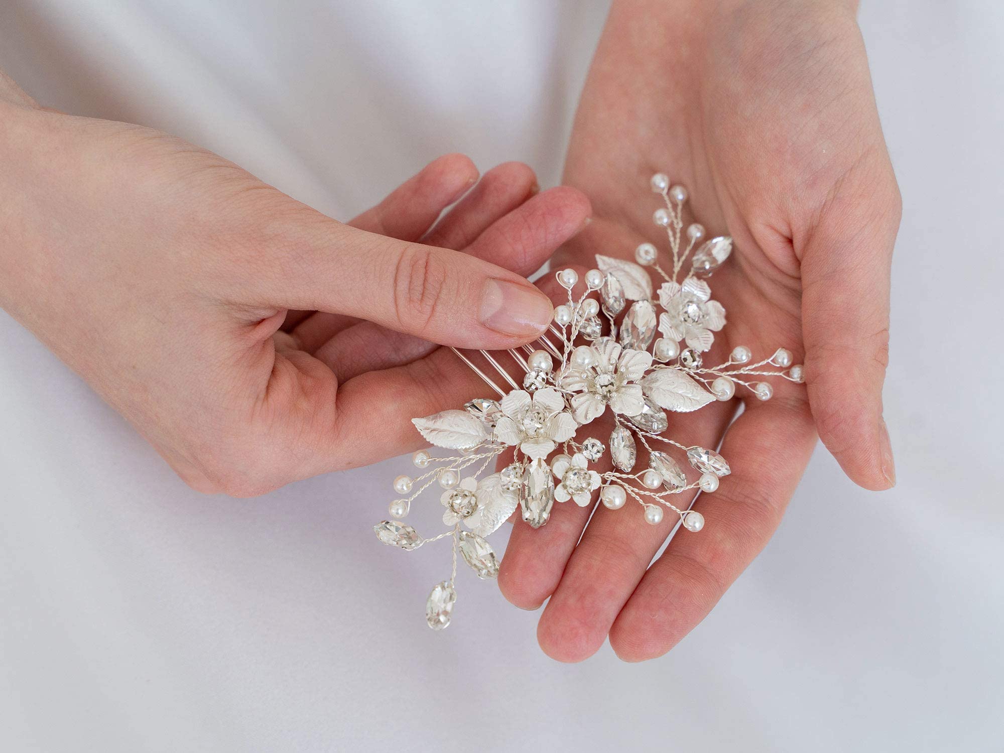 SWEETV leaf-detail accents reflect light and complement romantic wedding gowns beautifully.