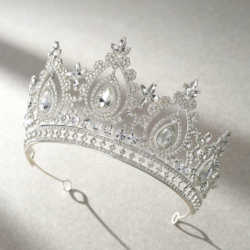 SWEETV quinceañera and birthday headpiece adds sparkling drama.