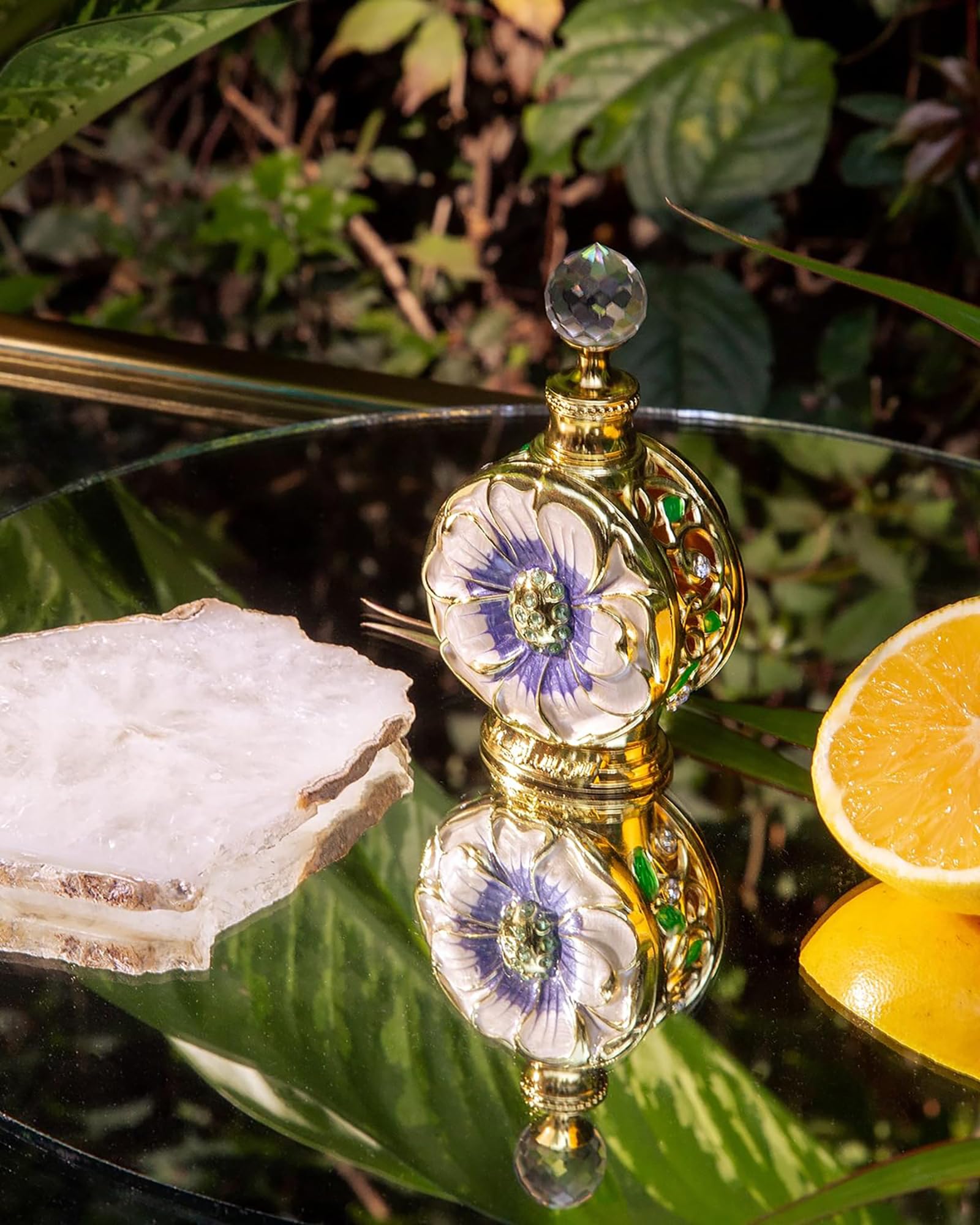 Swiss Arabian Layali heart notes reveal floral blend for signature scent at dusk