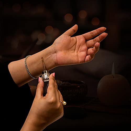 Swiss Arabian Private Musk jasmine note adds sensual floral depth and smooth projection.