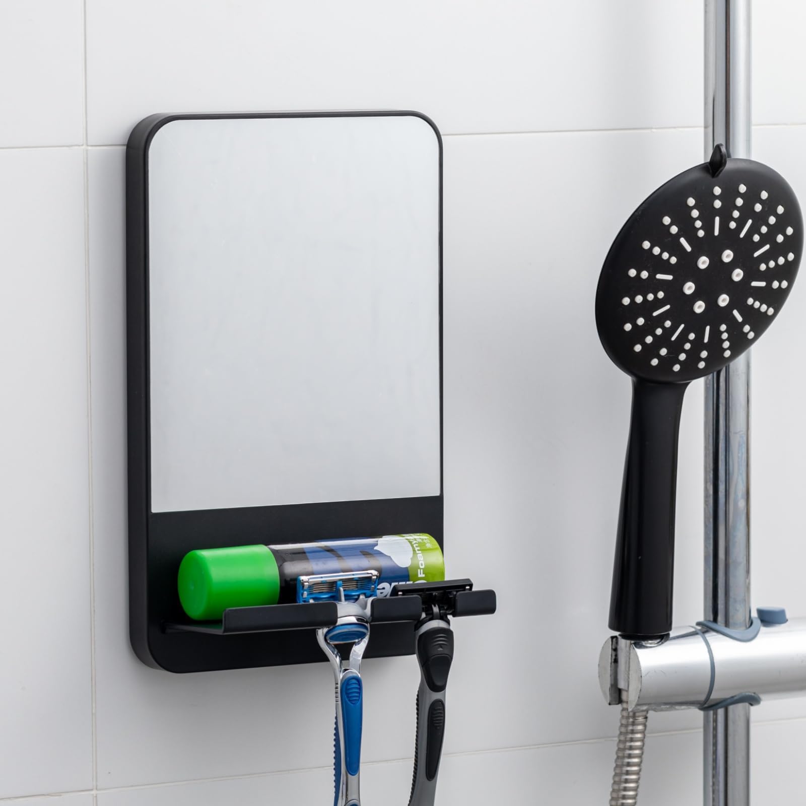 TAILI fogless shower mirror with clear reflection for easy shower shaving