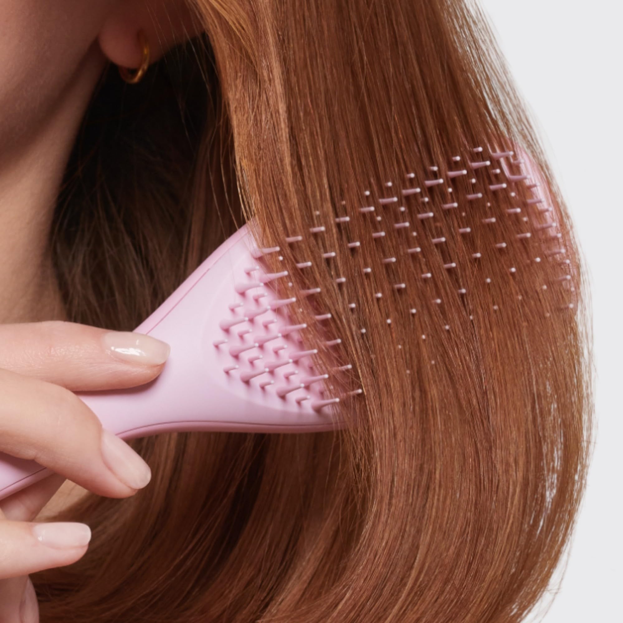 Tangle Teezer Ultimate Detangler close-up of soft teeth for comfortable detangling