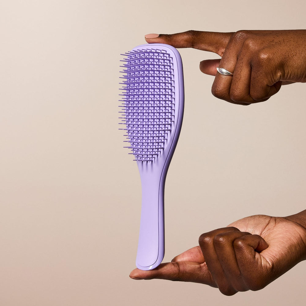 Tangle Teezer Ultimate Detangler purple passion styling on curls