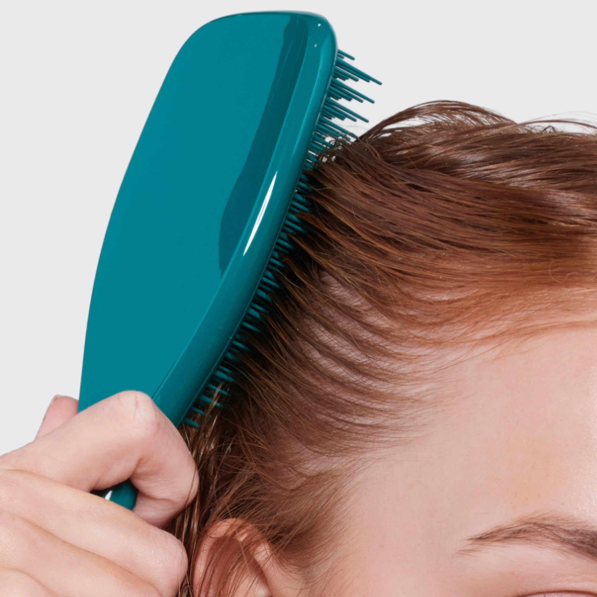 Tangle Teezer Ultimate Detangler Emerald Green packaging transition visuals