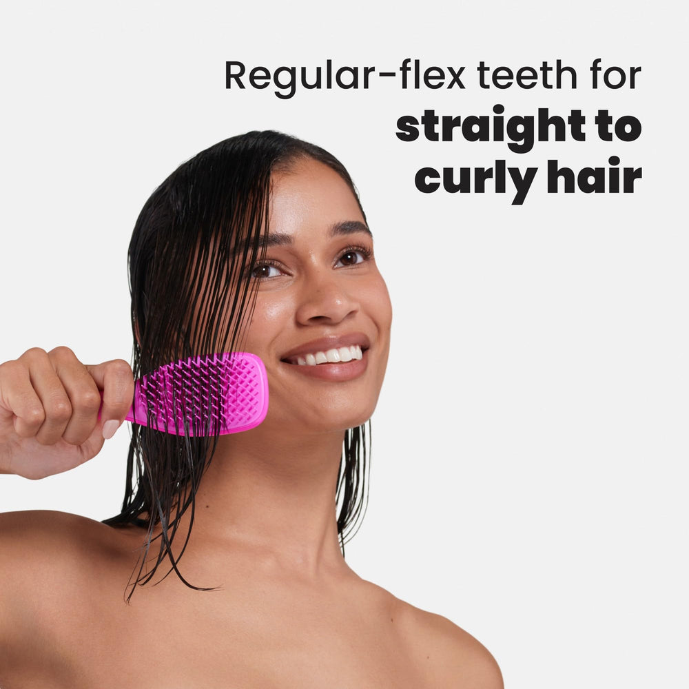 Child-friendly Tangle Teezer design helps small hands detangle easily.