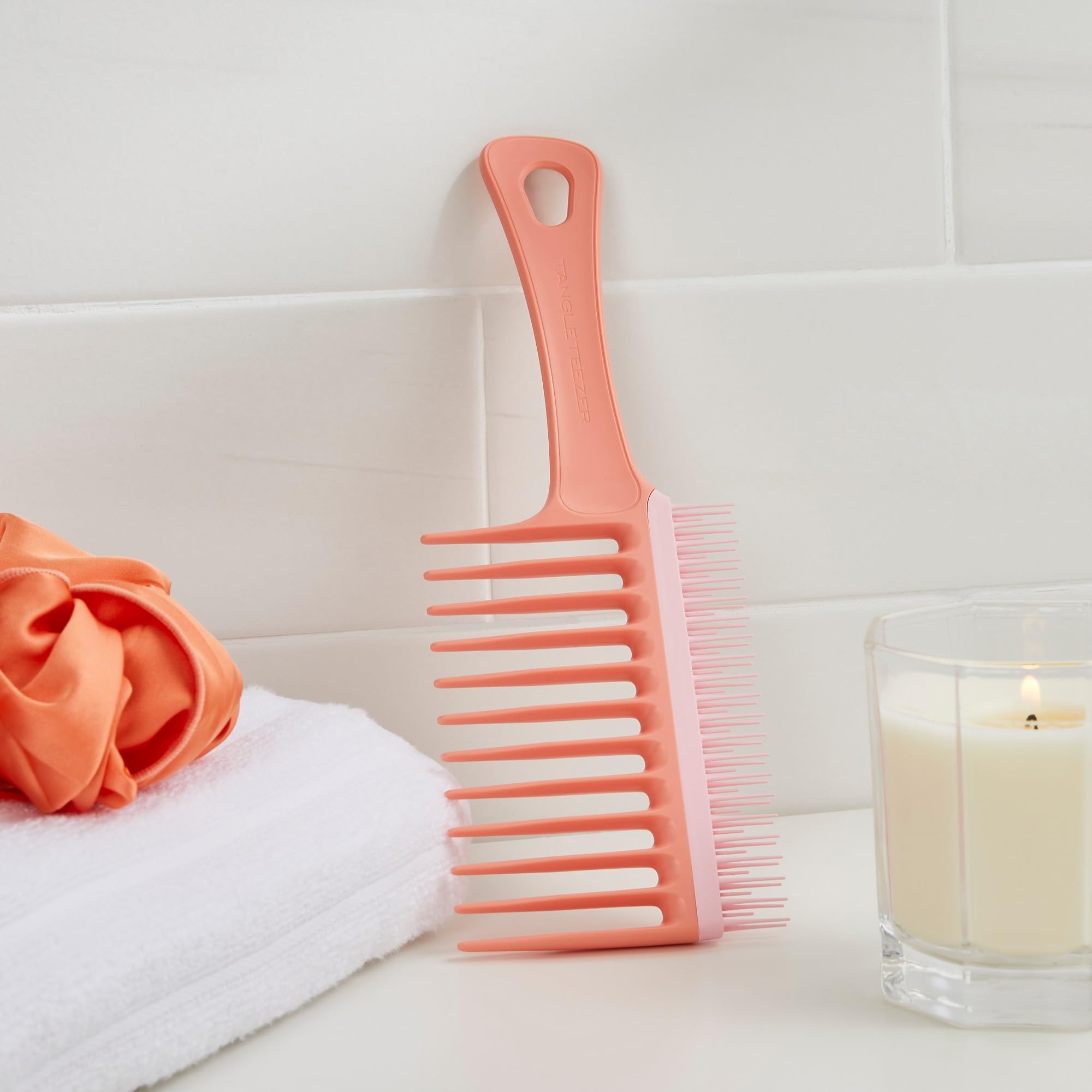Tangle Teezer curly hair use with conditioner for even distribution