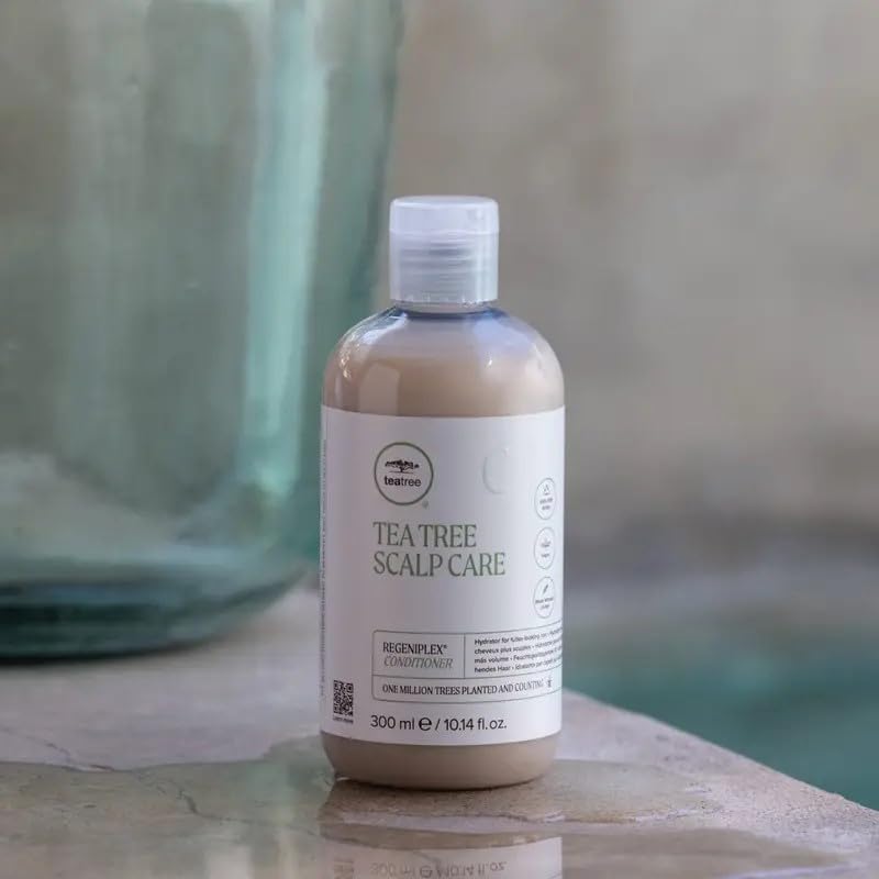 Tea Tree Regeniplex conditioner lather demonstrates cleansing and conditioning in one wash