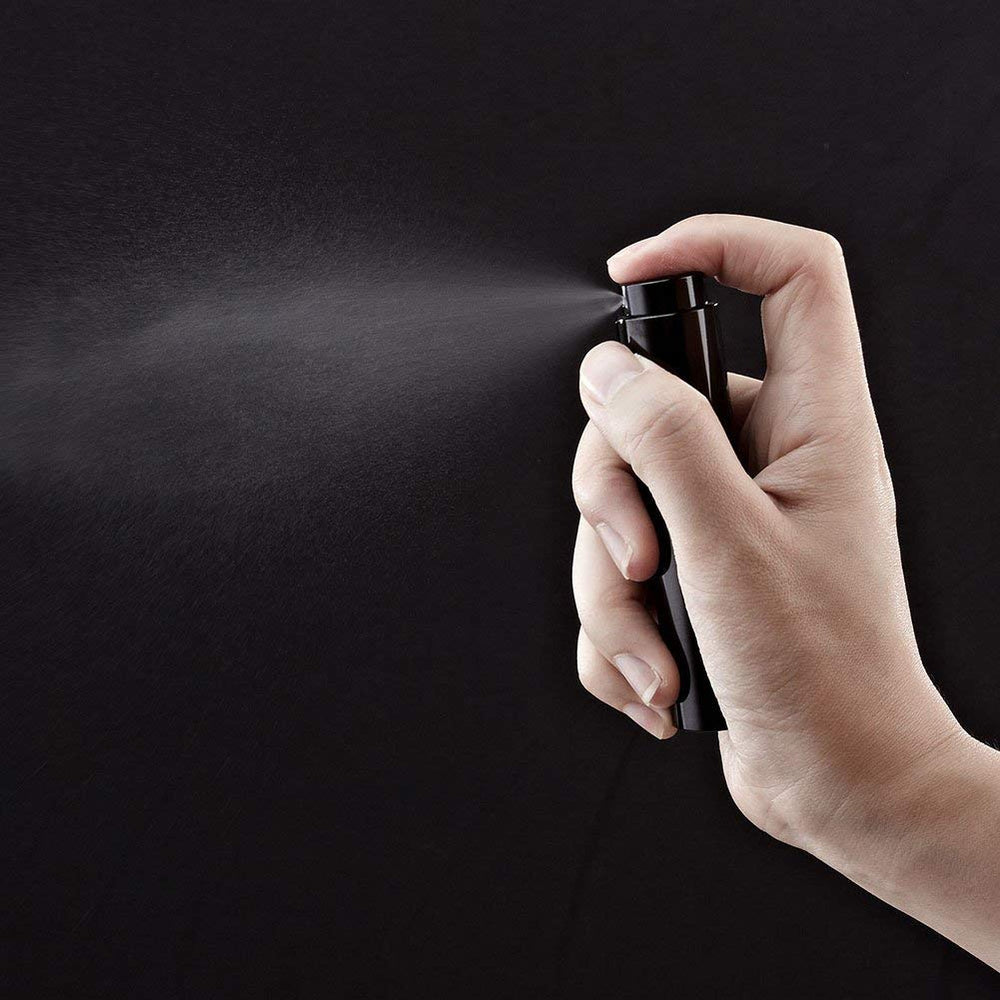 Tekson travel perfume atomizer silver demonstrates durable aluminum with leak-free storage.