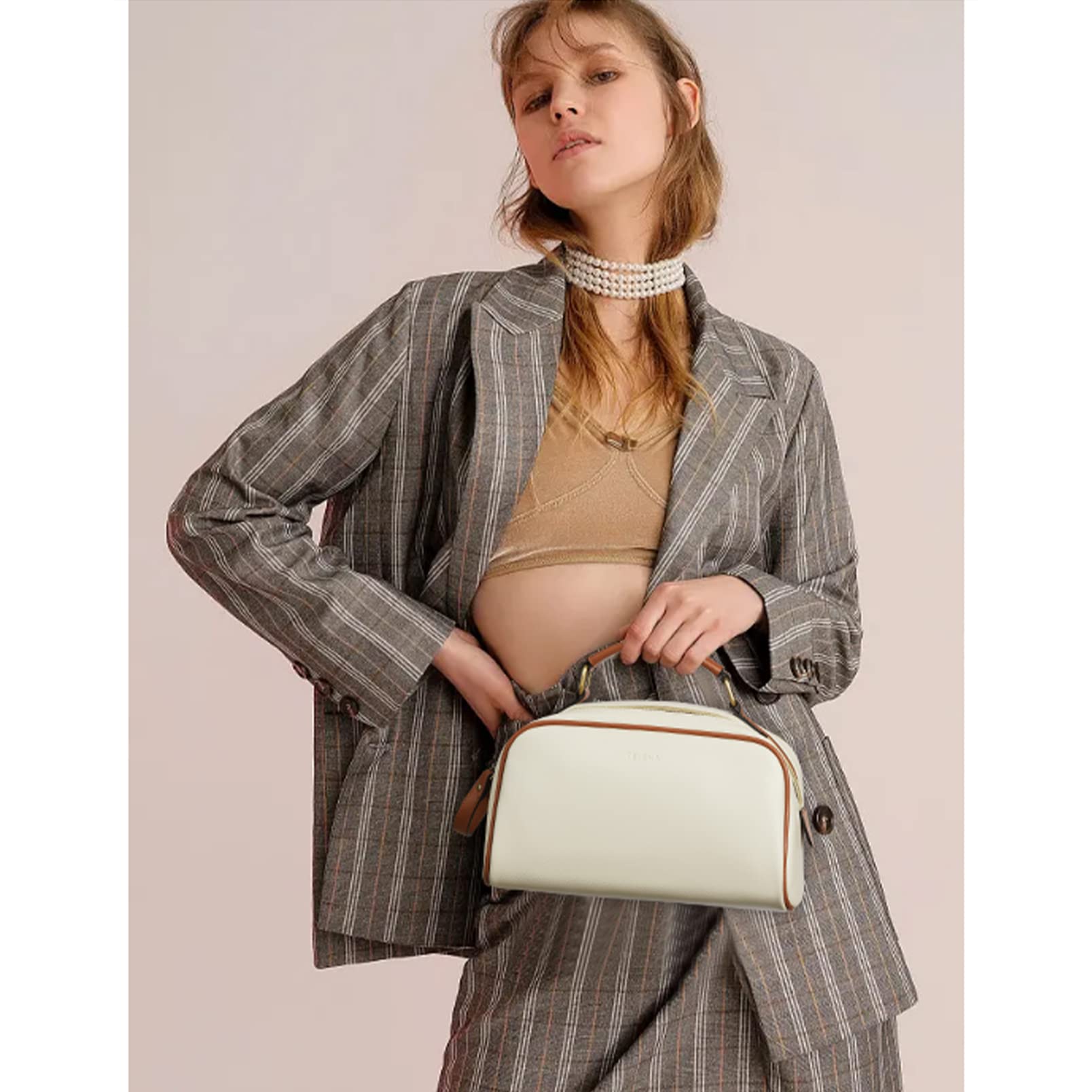 Telena travel bag makes a thoughtful gift for women on special occasions