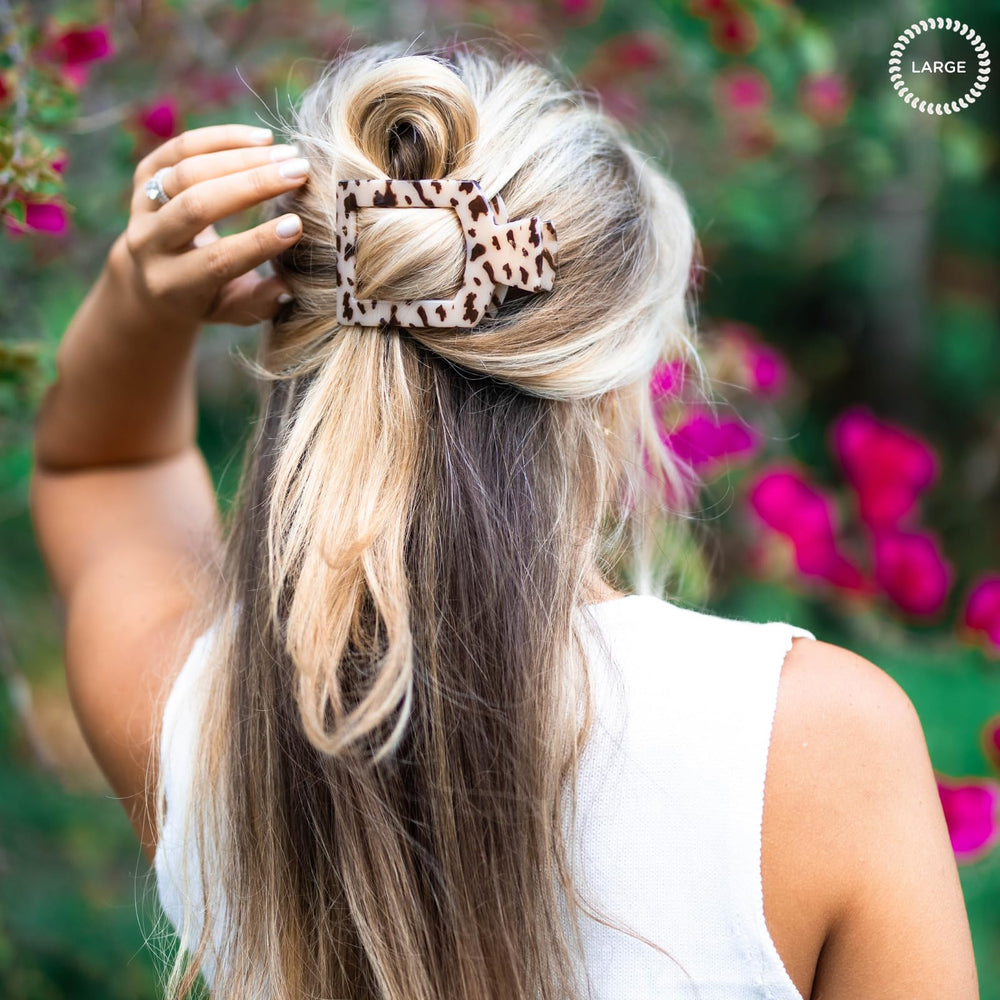 Teleties core collection Blonde Tortise color appeals to style