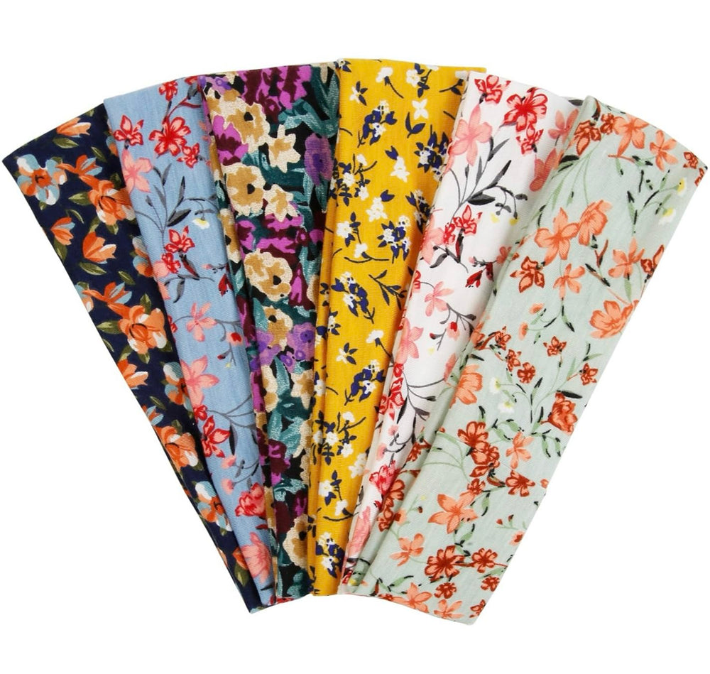 TERSE headband with floral pattern adds stylish flair for everyday wear and workouts.