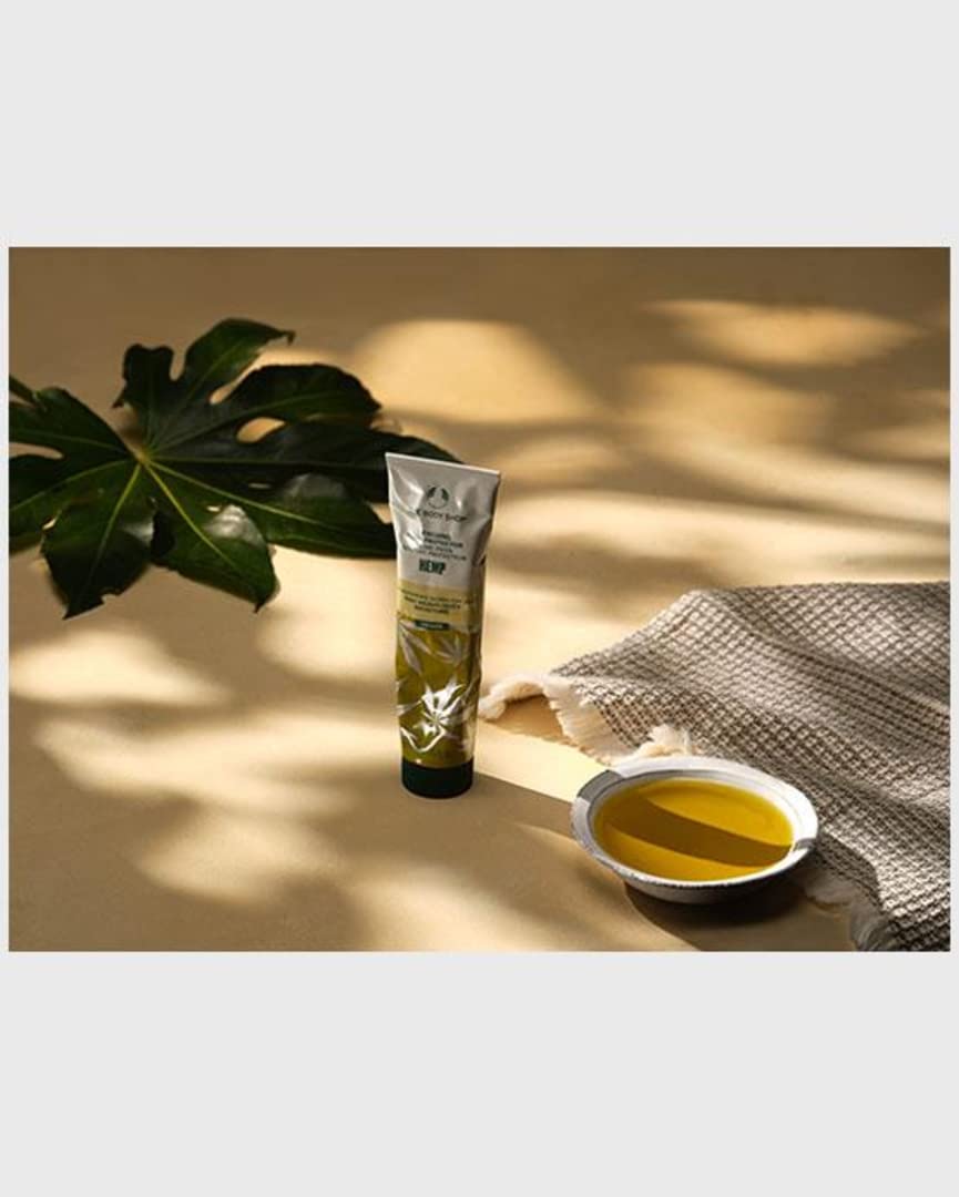 The Body Shop Hemp Foot Protector application scene demonstrates soothing, velvety-soft skin