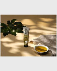 The Body Shop Hemp Foot Protector application scene demonstrates soothing, velvety-soft skin