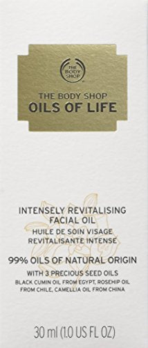 The Body Shop Oils of Life dropper closeup—even application and quick absorption.