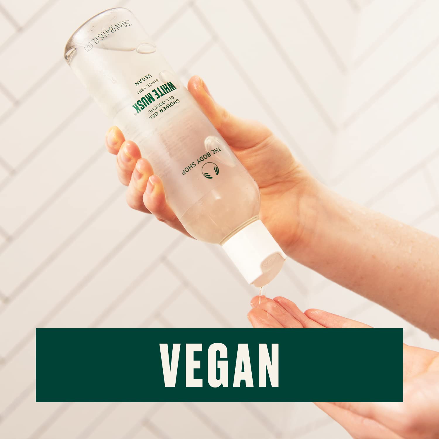 The Body Shop White Musk Shower Gel recyclable bottle highlights sustainability for eco-conscious routines.