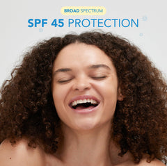 The Face Shop Hydro Sun Barrier cream texture shows lightweight gel-cream feel.