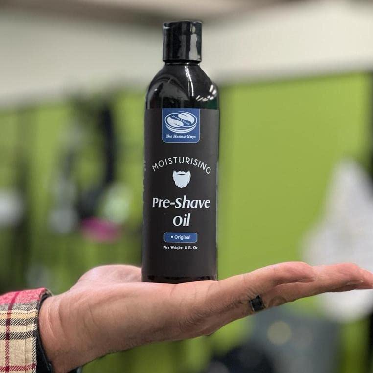 The Henna Guys unscented pre shave oil texture demonstrates optimal lubrication for a smooth shave