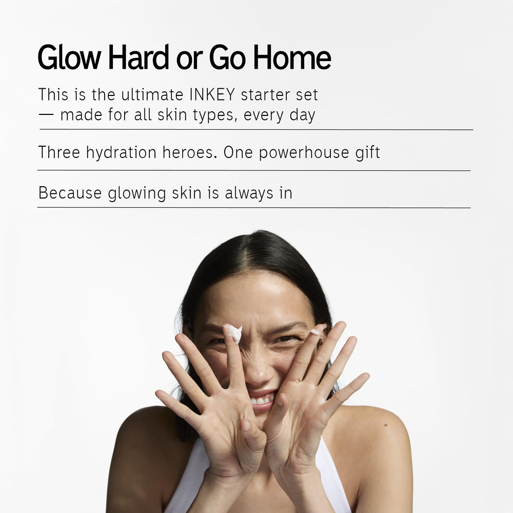 The INKEY List cleansing pads for Glow set enable gentle removal of makeup, dirt, and oil.
