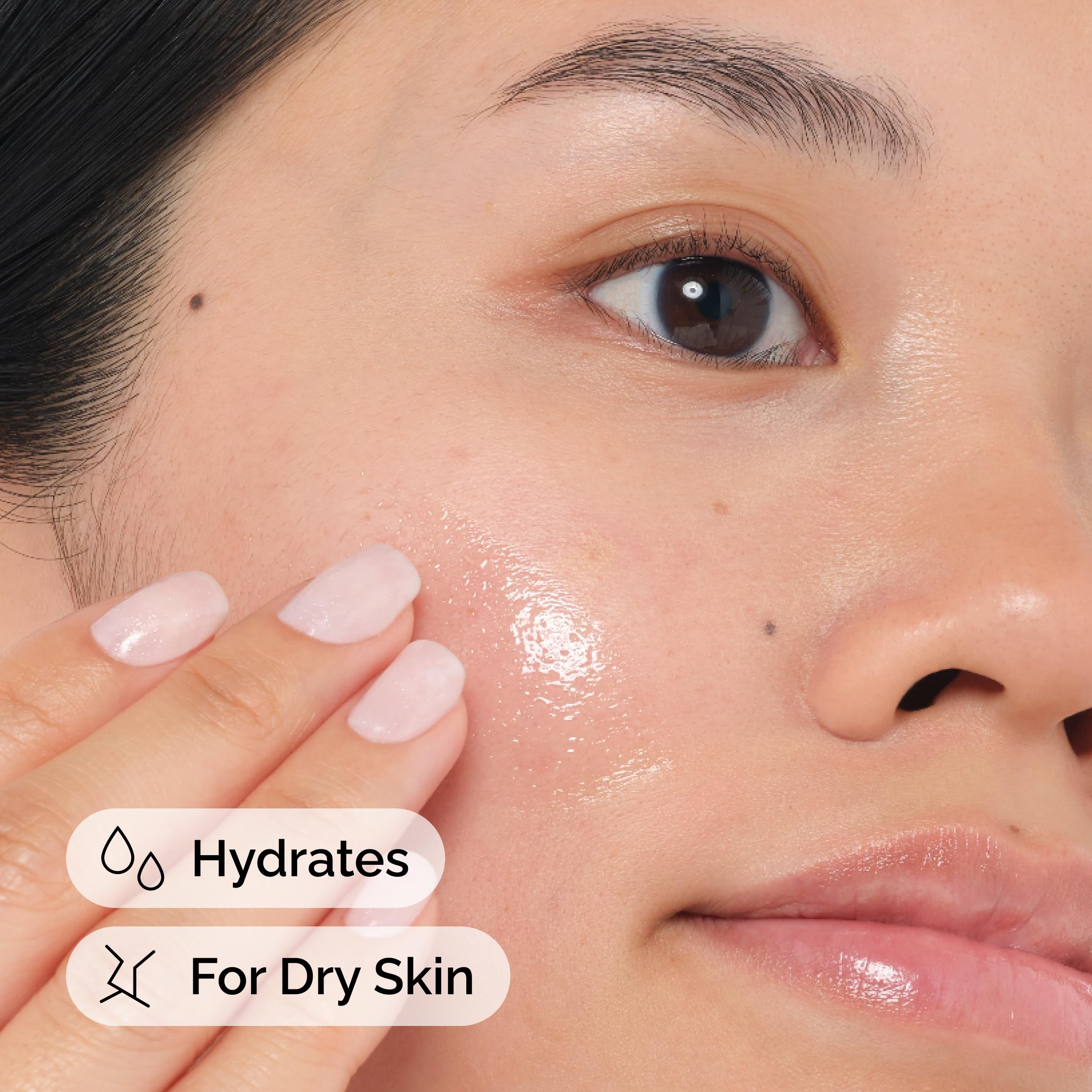 Skin application of The Ordinary argan oil hydrating dry skin and improving texture benefit