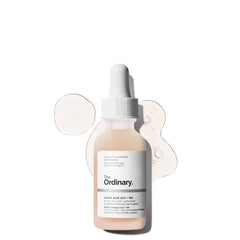 The Ordinary front bottle showing label and lightweight formula benefit