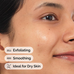 The Ordinary serum on hand demonstrating absorbent, non-greasy finish benefit