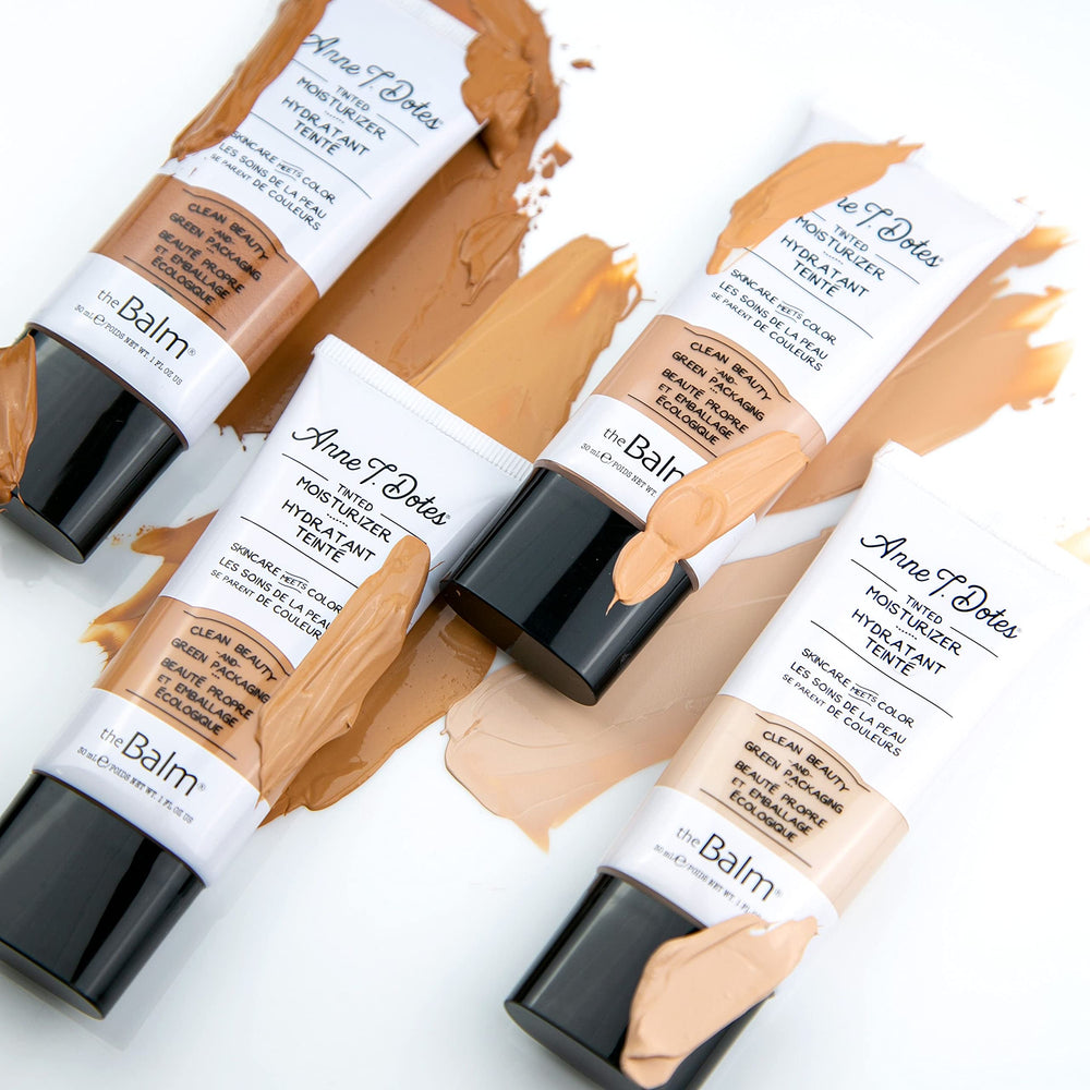 theBalm Anne T. Dotes application on cheek reveals quick blending and dewy finish