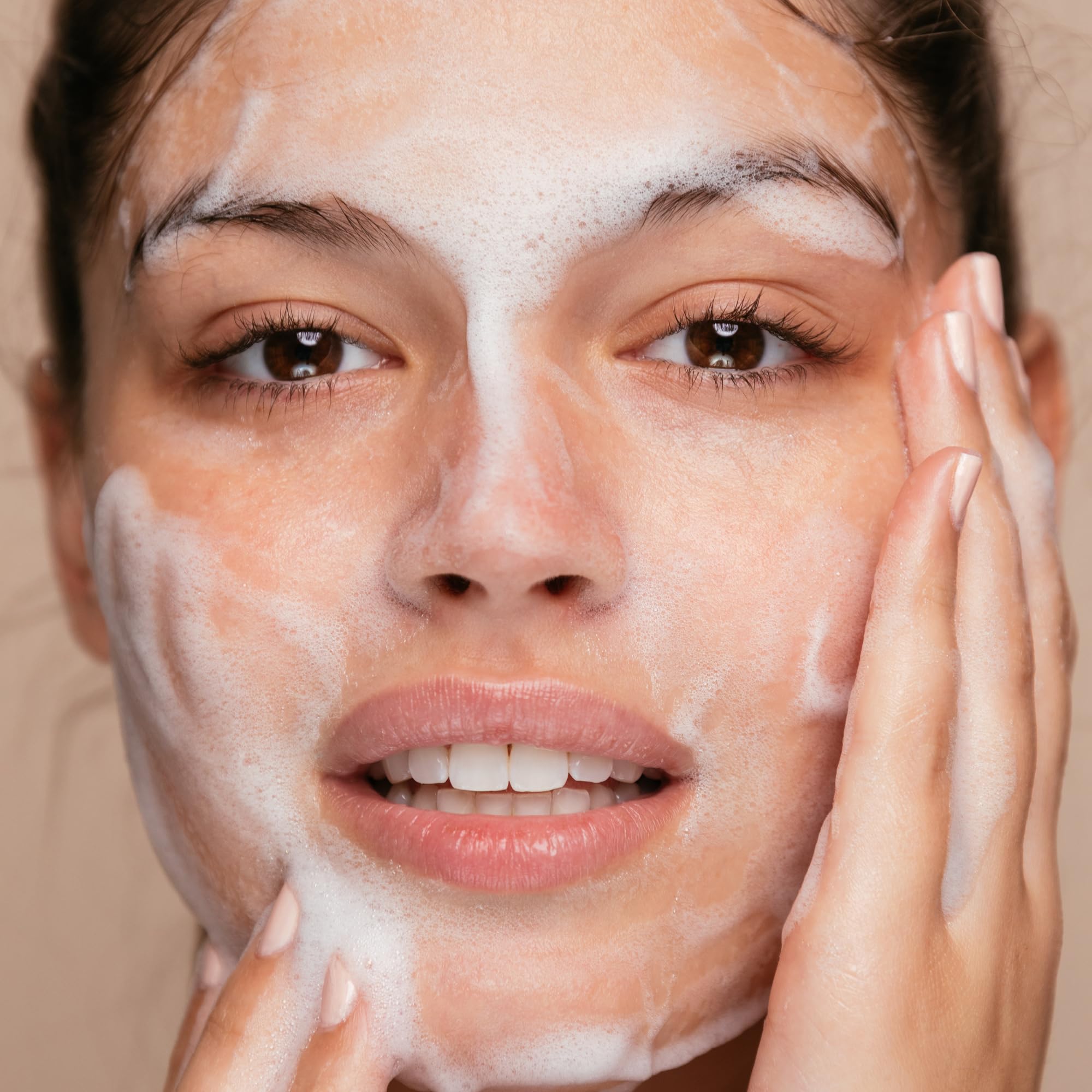 The Face Shop packaging front showing White Seed Exfoliating Cleansing Foam with no animal-derived ingredients.