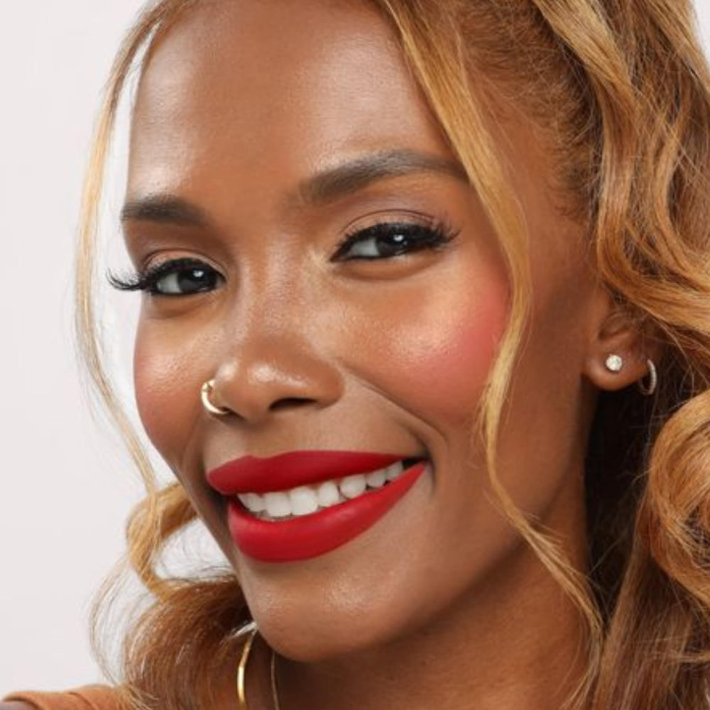 The Lip Bar Bawse Lady ombre look shows dimensional color with darker shade.