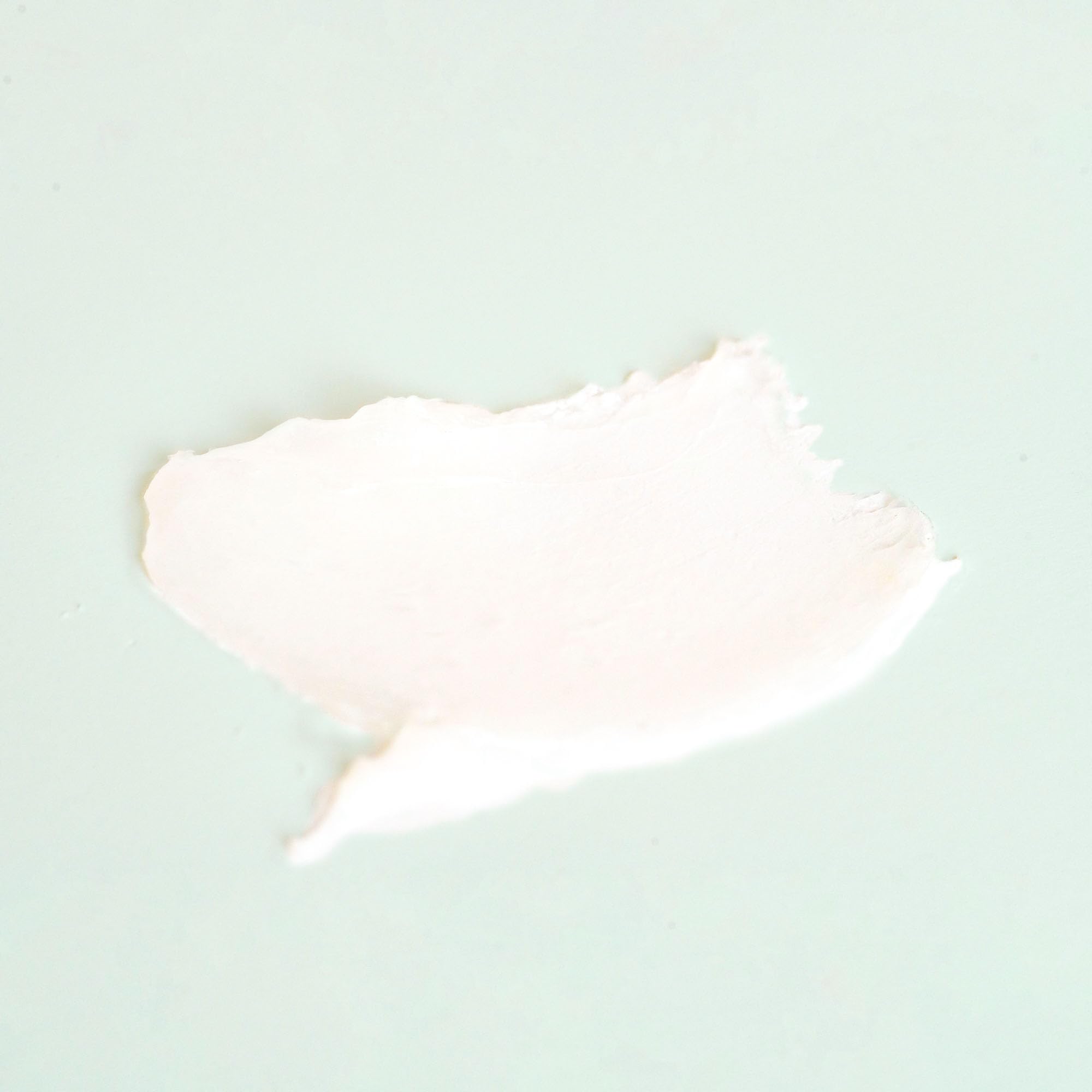 Ingredients highlight petrolatum and cyclomethicone in Theraplex Emollient Cream.