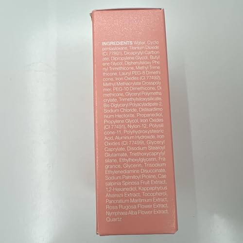 Finished look after application displays velvety, shine-free complexion.