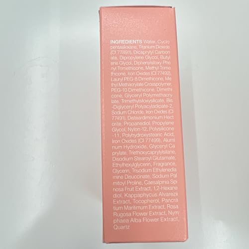 TIRTIR Velvet-matte finish close-up highlights lasting comfort