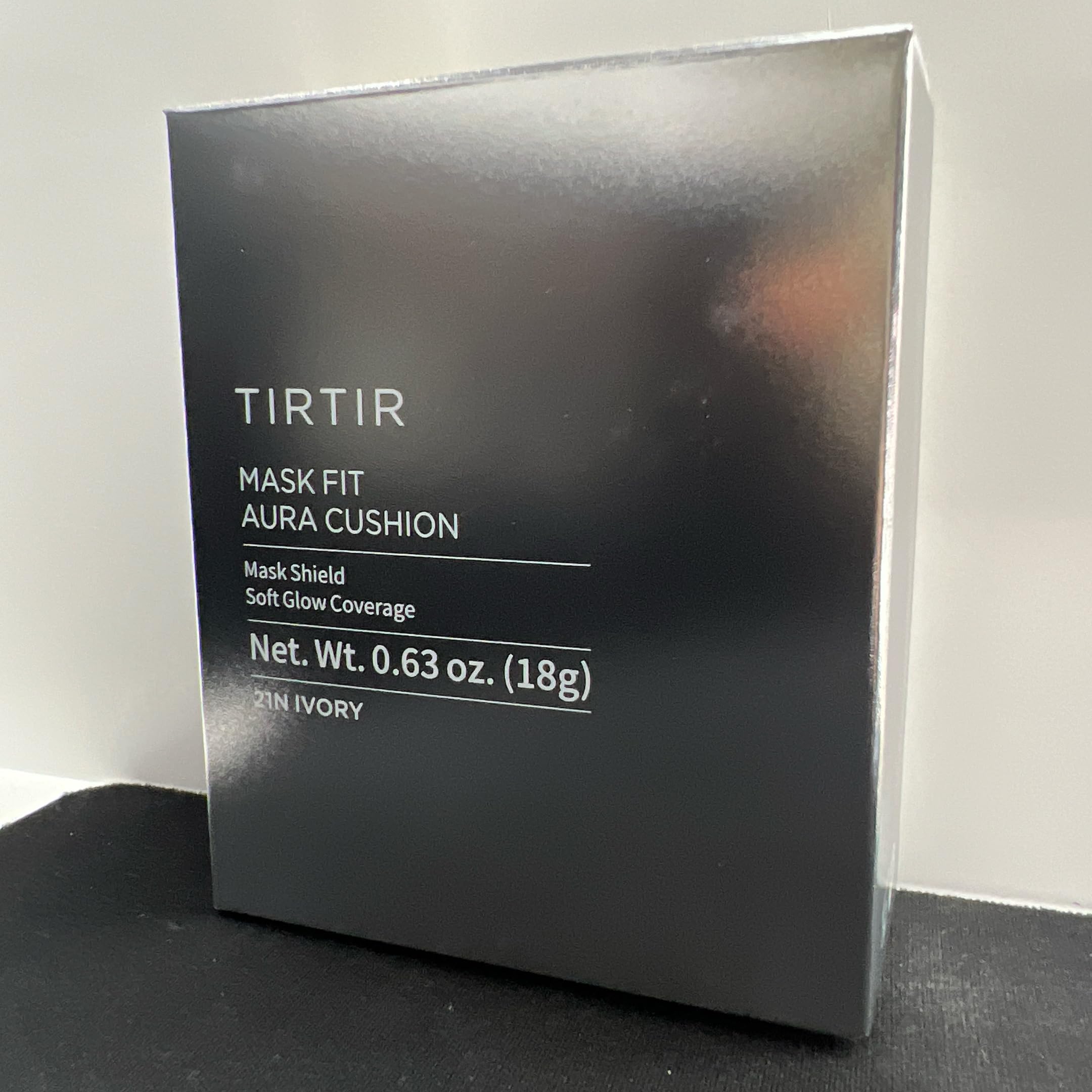 TIRTIR Mask Fit Aura Silver Cushion double glow system close-up with film forming layer.