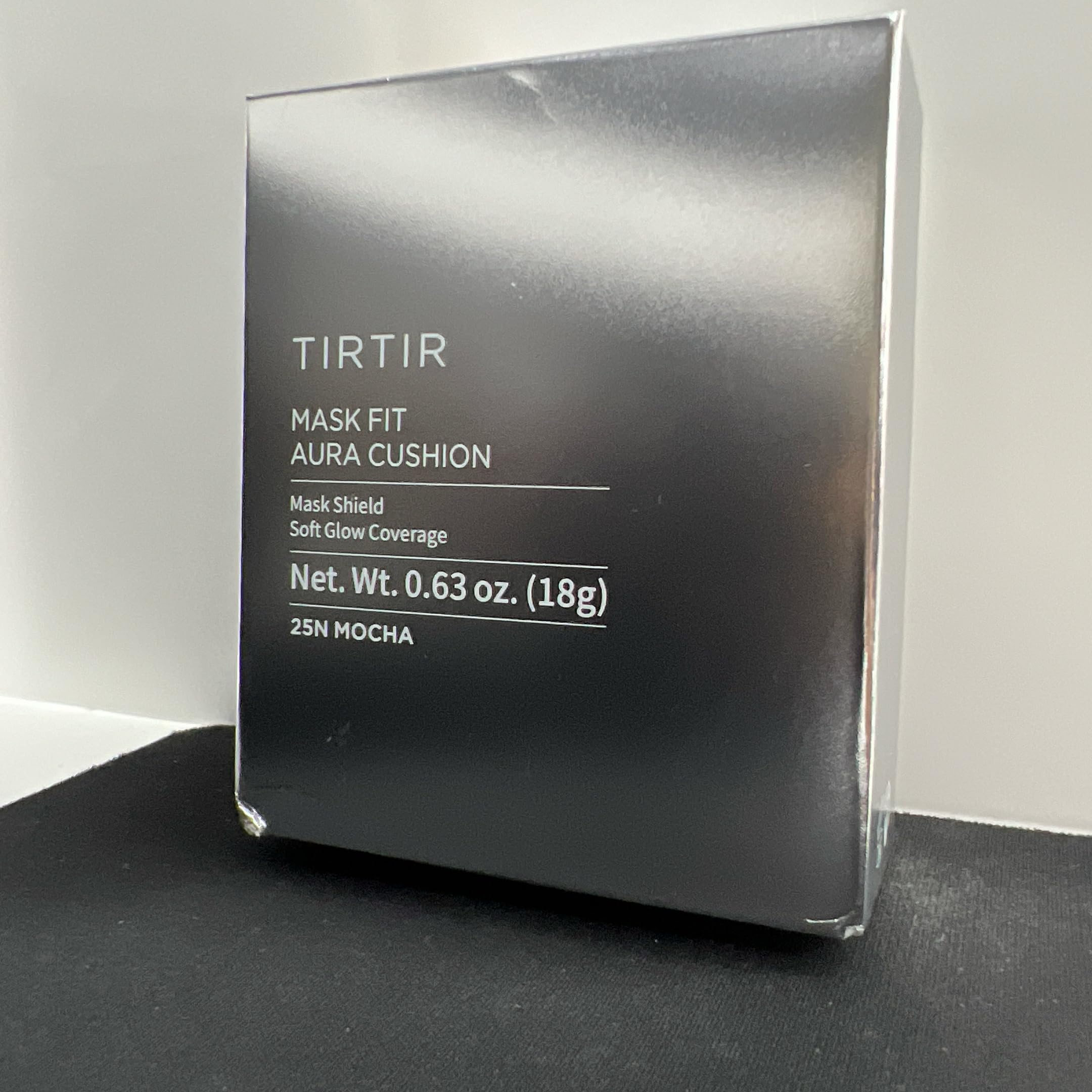 TIRTIR White Hyaluronate Birch Sap moisture boost visible in swatch for hydrated skin.