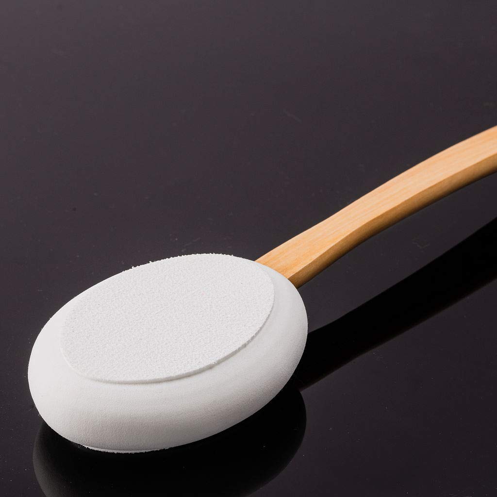 Toem lotion applicator easy-clean-maintenance remains simple to wipe and store.