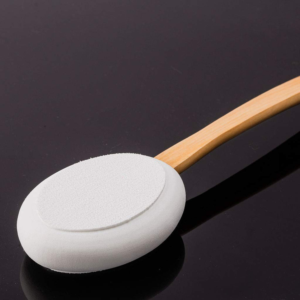 Toem lotion applicator easy-clean-maintenance remains simple to wipe and store.