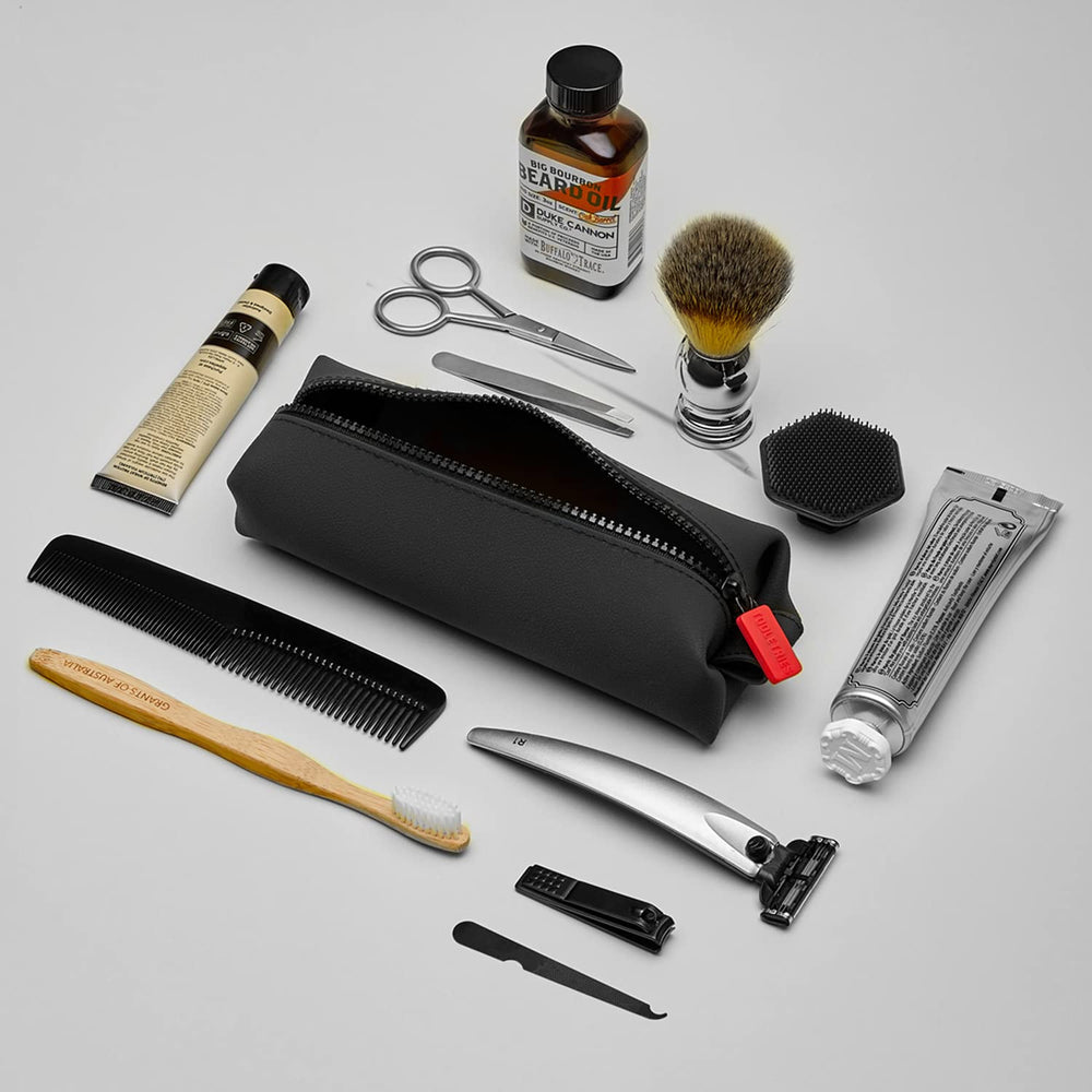 TOOLETRIES Koby Mini is easy to clean after trips.
