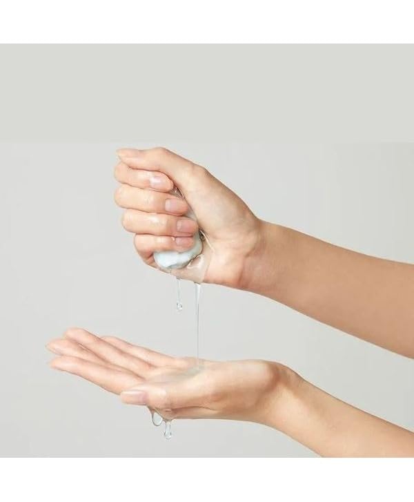 Torriden DIVE IN serum applied on skin for soothing hydration.