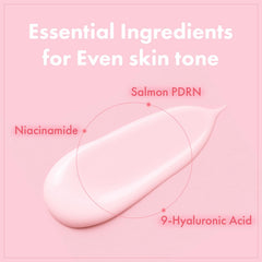 TOSOWOONG applying cream to face for lasting hydration benefit