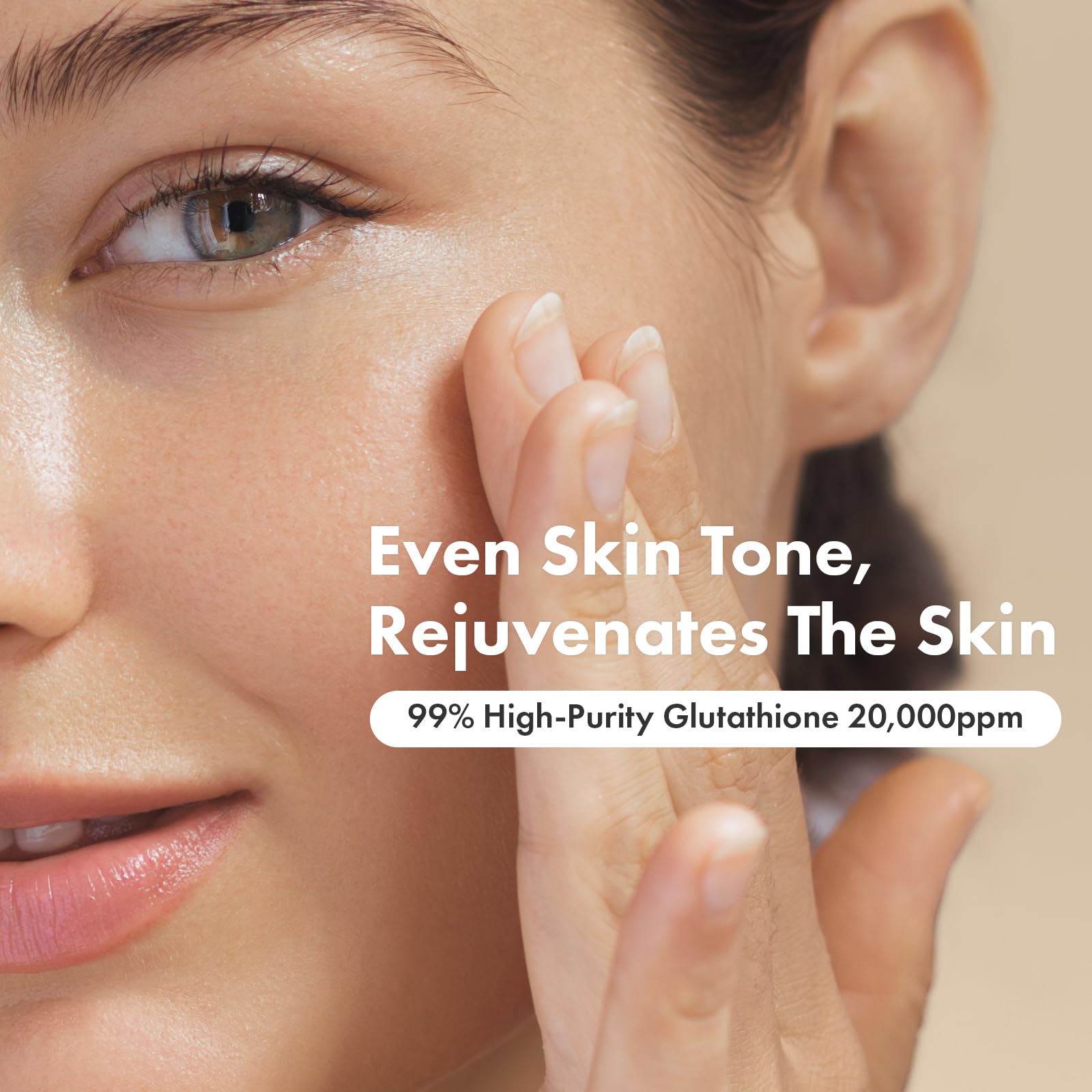 TOSOWOONG Glutathione Serum glow-application demonstrates smooth texture and instant hydration.