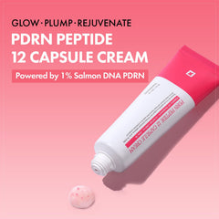 TOSOWOONG creamy texture on fingers showing lightweight absorbent finish
