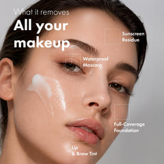 TOSOWOONG balm massaged into oil demonstrating efficient makeup removal