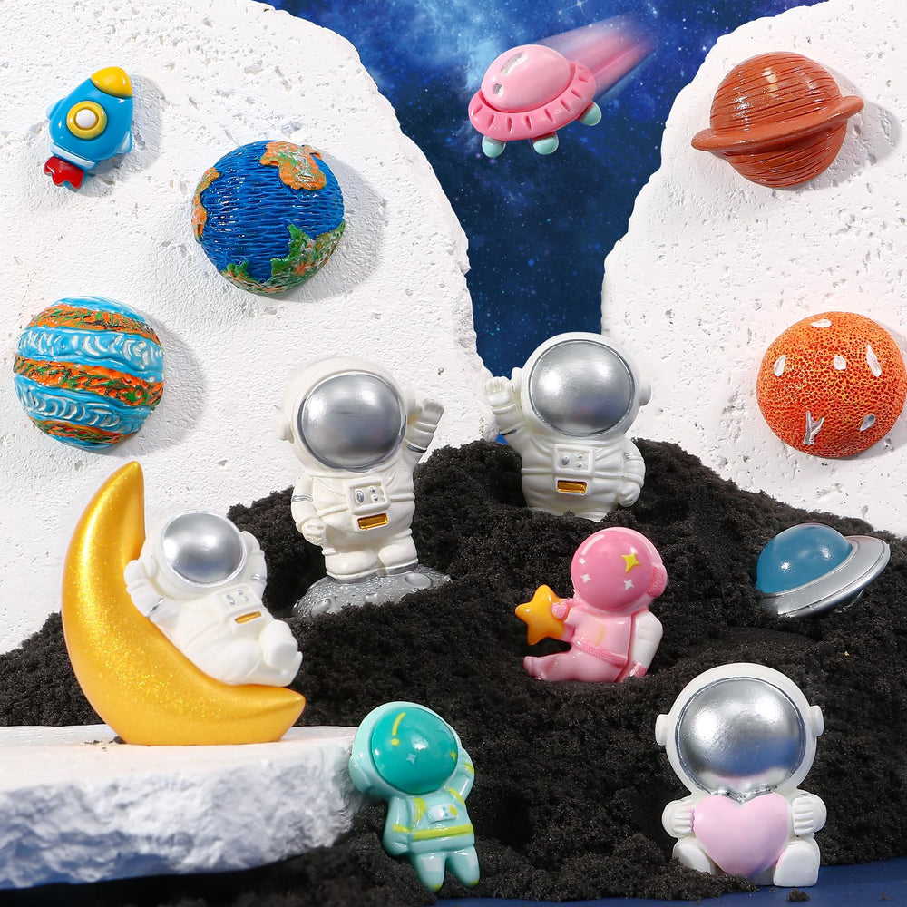 Toylink gift-ready packaging highlights space theme for birthdays and holidays.