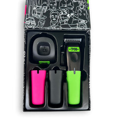 TPOB Play rubber grips enable secure handling during long grooming sessions.