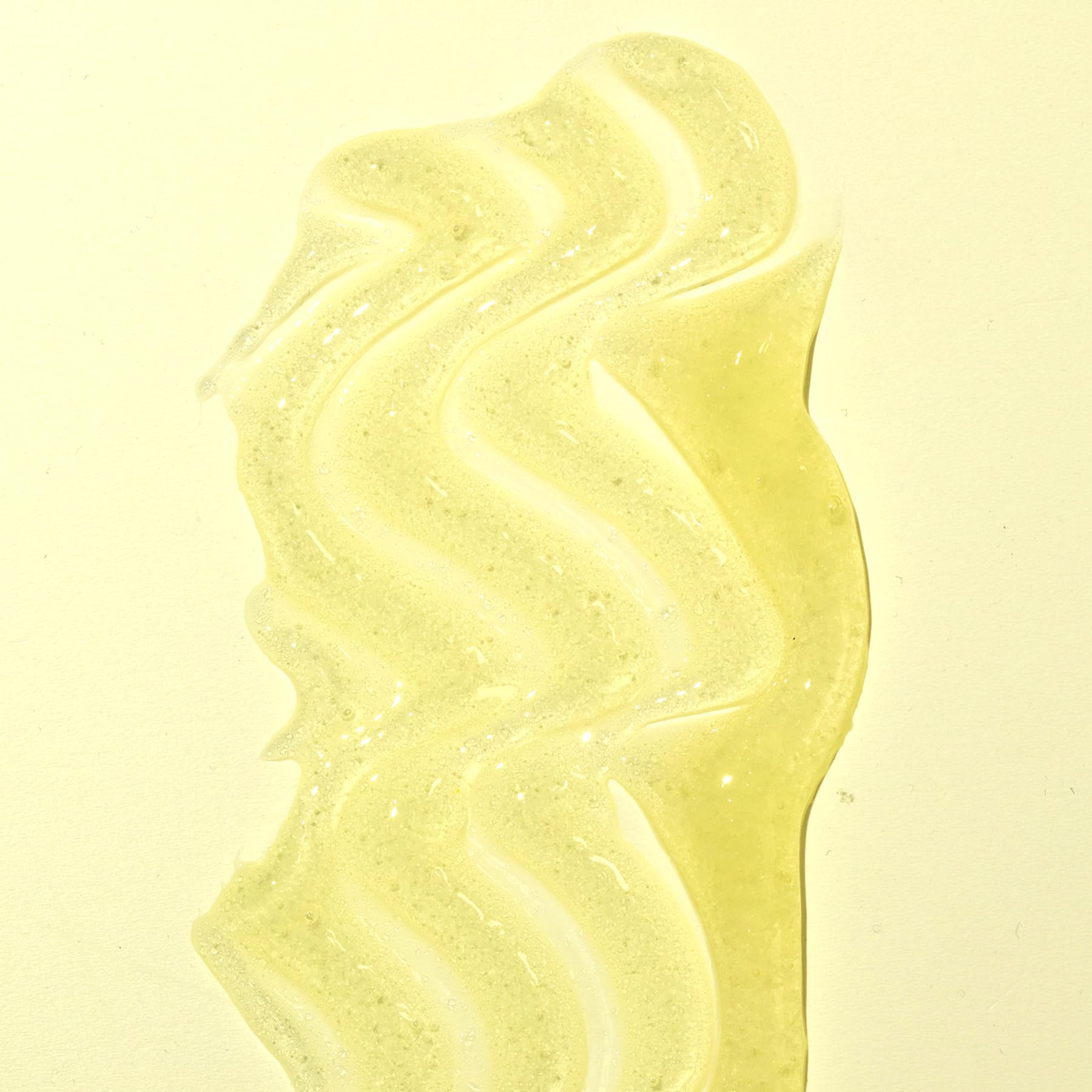 Tree Hut Nourishing Banana & Oat Face Scrub oats closeup—calming touch during cleansing.
