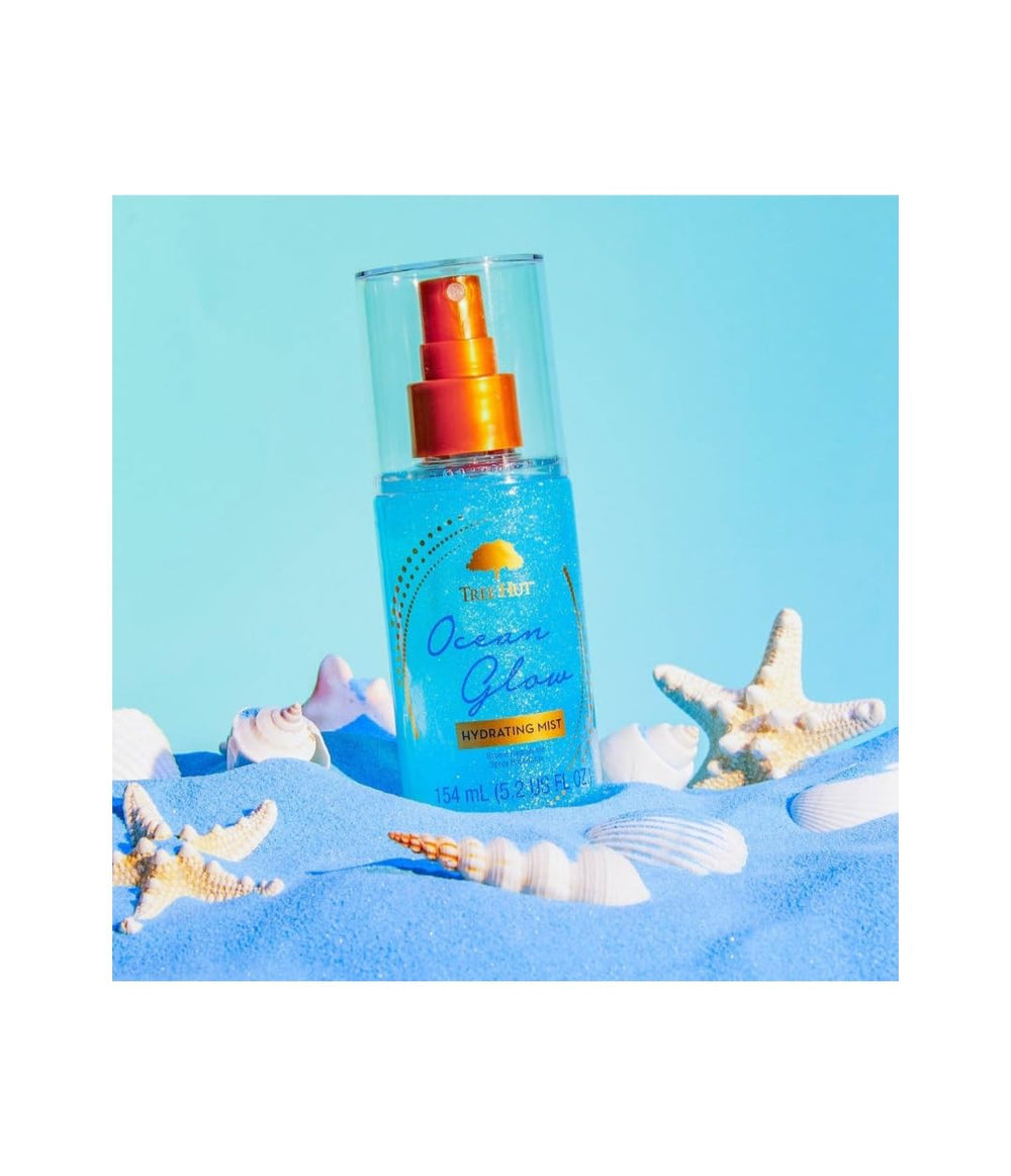 Tree Hut Ocean Glow body wash lathering on skin shows gentle cleansing and moisture.