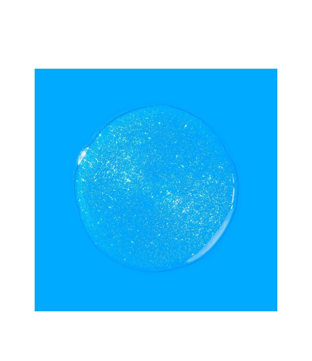 Tree Hut Ocean Glow fragrance mist spray releases a refreshing scent throughout the day.