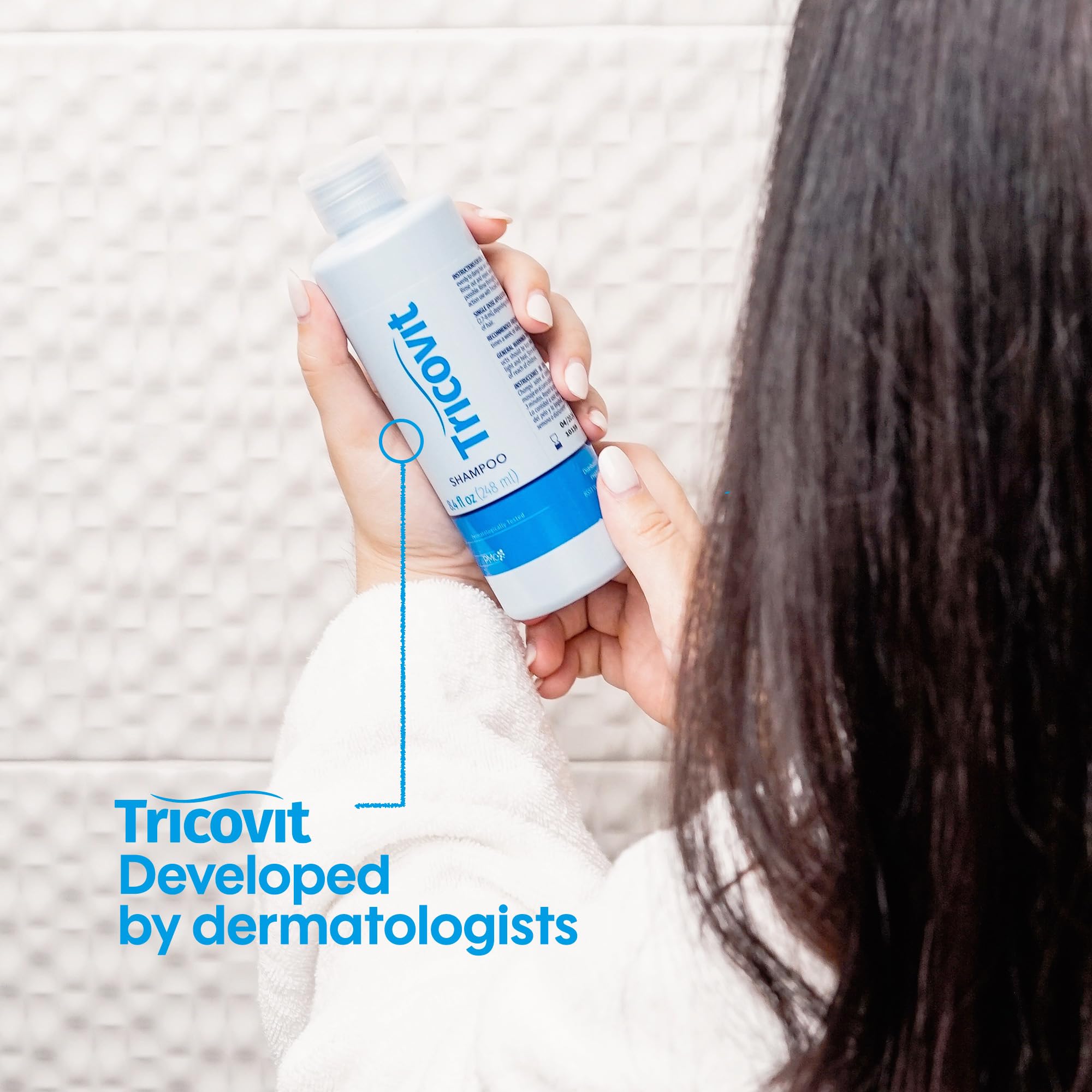Tricovit hair-shine after-use image emphasizes nourished strands.