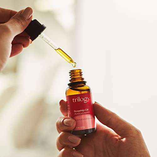 Trilogy Rosehip Oil Antioxidant+ rosapene-blend ingredients scene emphasizing antioxidant benefits.