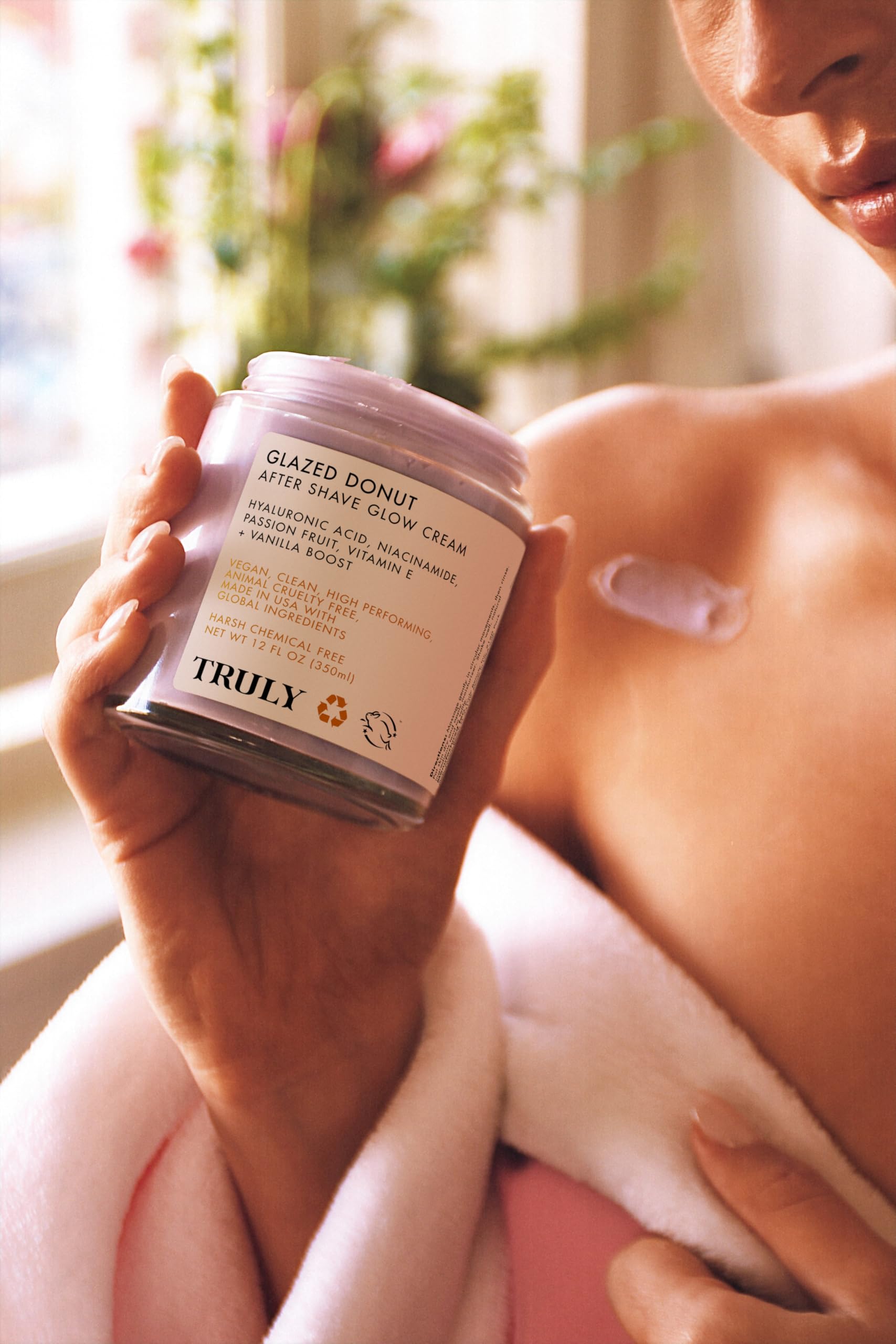 Truly Glazed Donut After Shave Glow Cream for daily use with quick absorption.